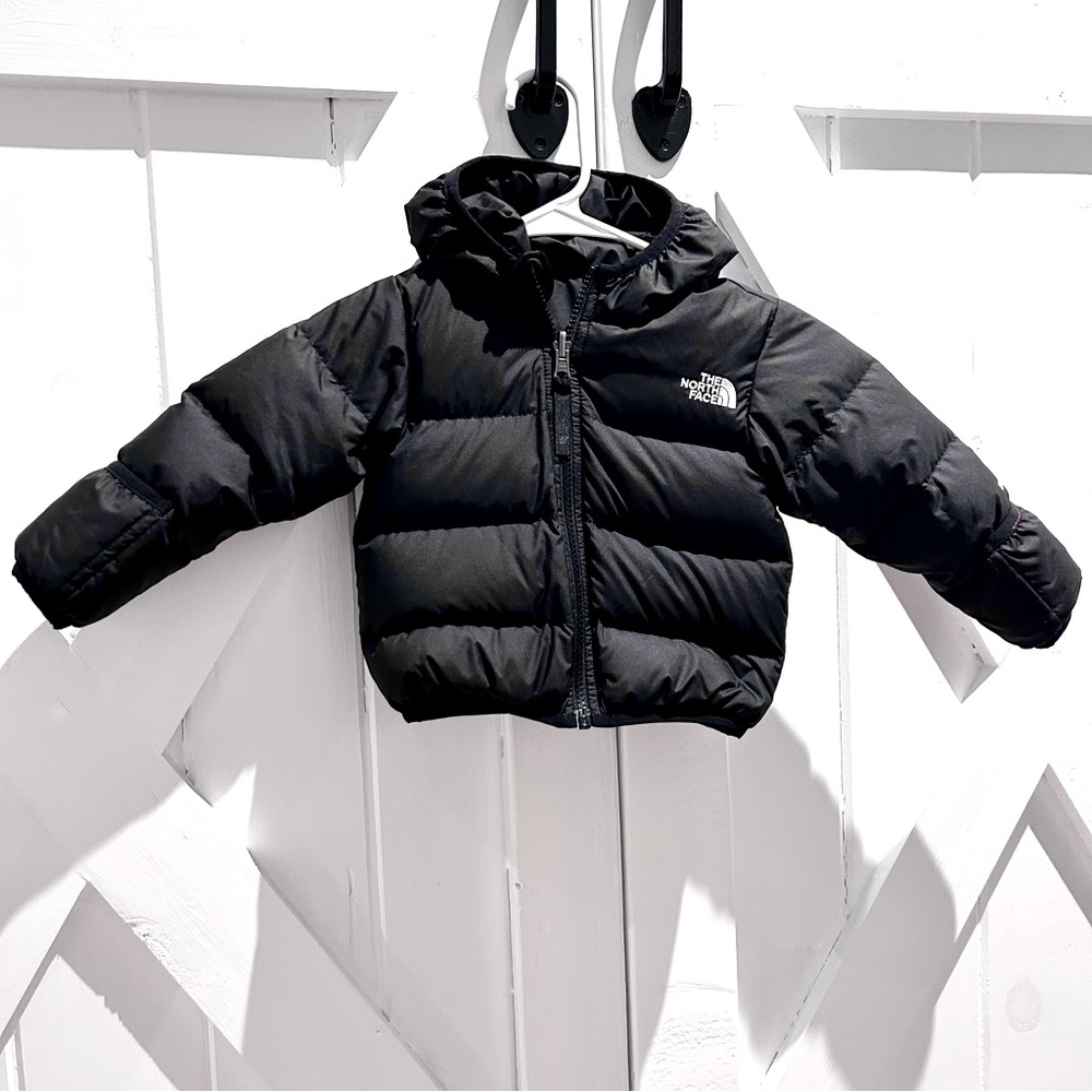 North face black 550 puffer jacket size 6-12 months
